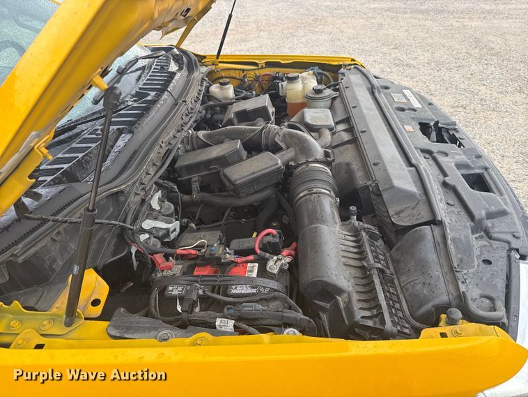image for item FC4043 2021 Ford F350 Super Duty utility bed pickup truck