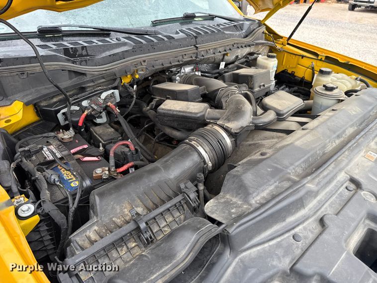 image for item FC4044 2020 Ford F350 Super Duty utility bed pickup truck