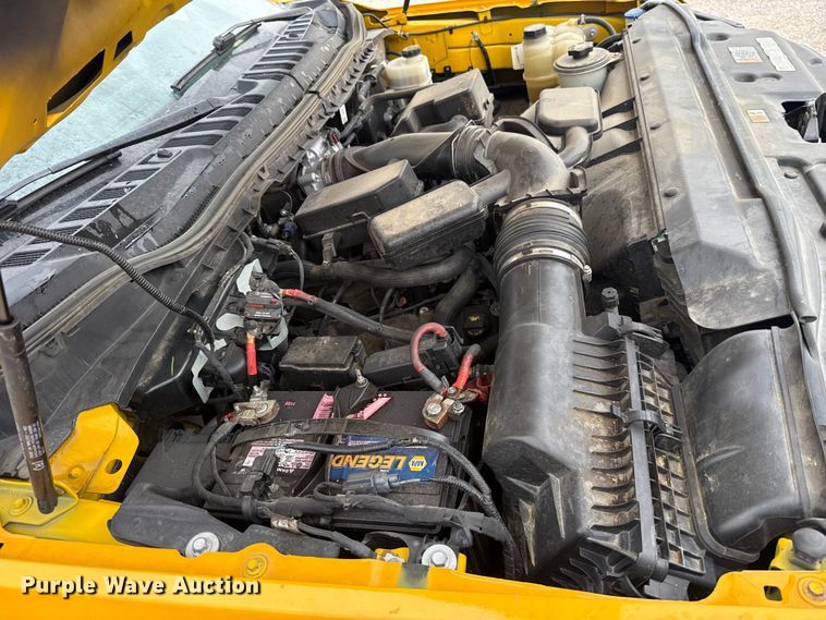 image for item FC4044 2020 Ford F350 Super Duty utility bed pickup truck