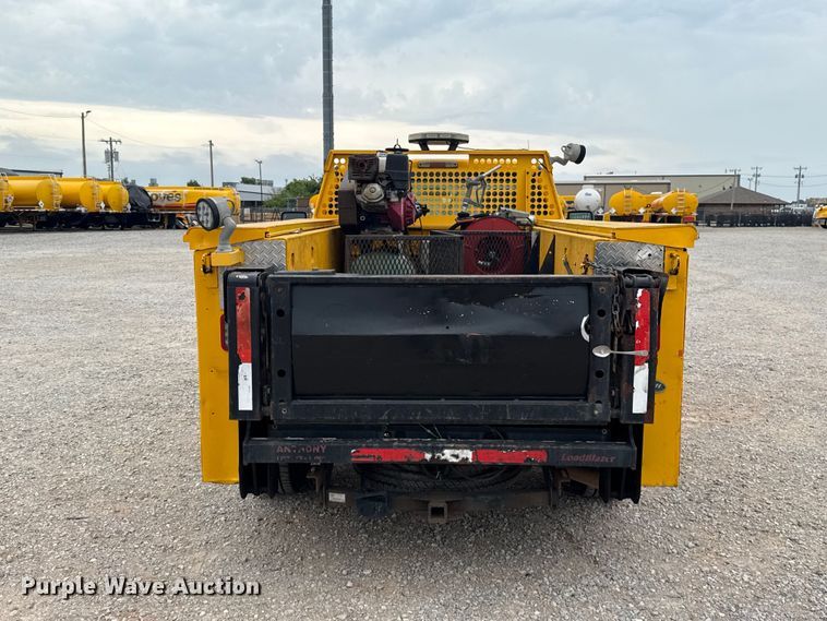 image for item FC4045 2015 Ford F350 Super Duty utility bed pickup truck