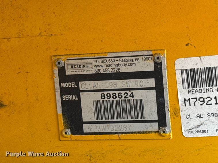 image for item FC4045 2015 Ford F350 Super Duty utility bed pickup truck