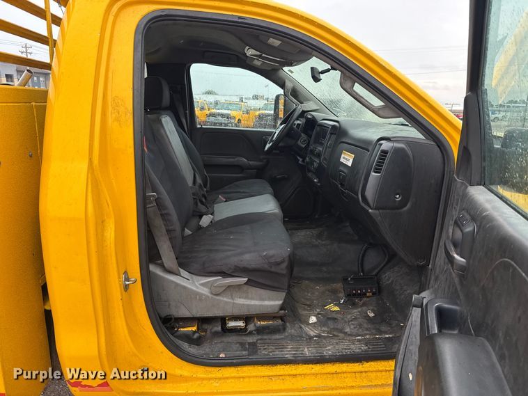 image for item FC4046 2016 Chevrolet Silverado 3500HD utility bed pickup truck