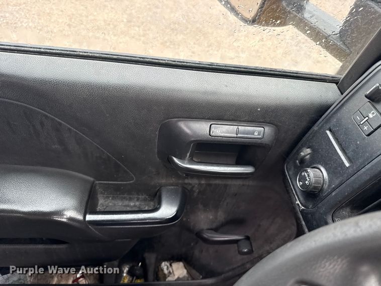 image for item FC4046 2016 Chevrolet Silverado 3500HD utility bed pickup truck