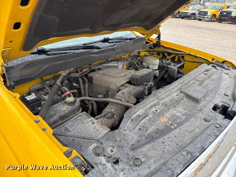 image for item FC4046 2016 Chevrolet Silverado 3500HD utility bed pickup truck