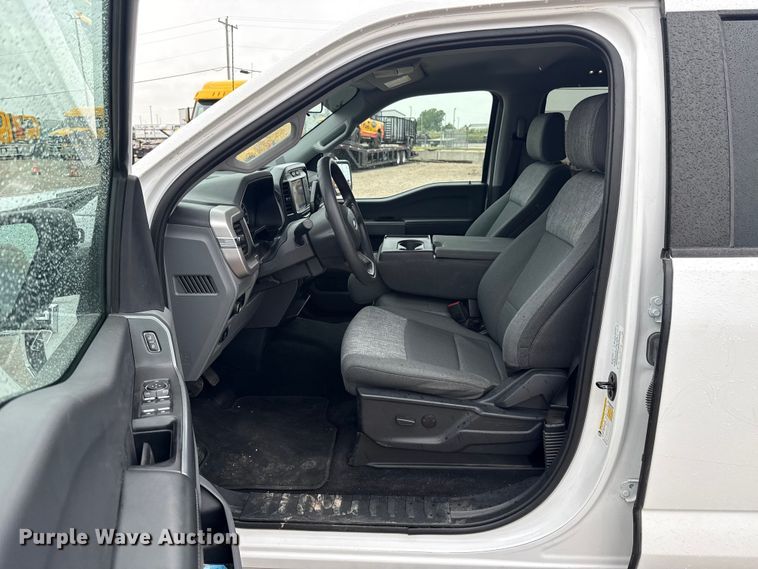 image for item FC4052 2023 Ford F150 Crew Cab pickup truck