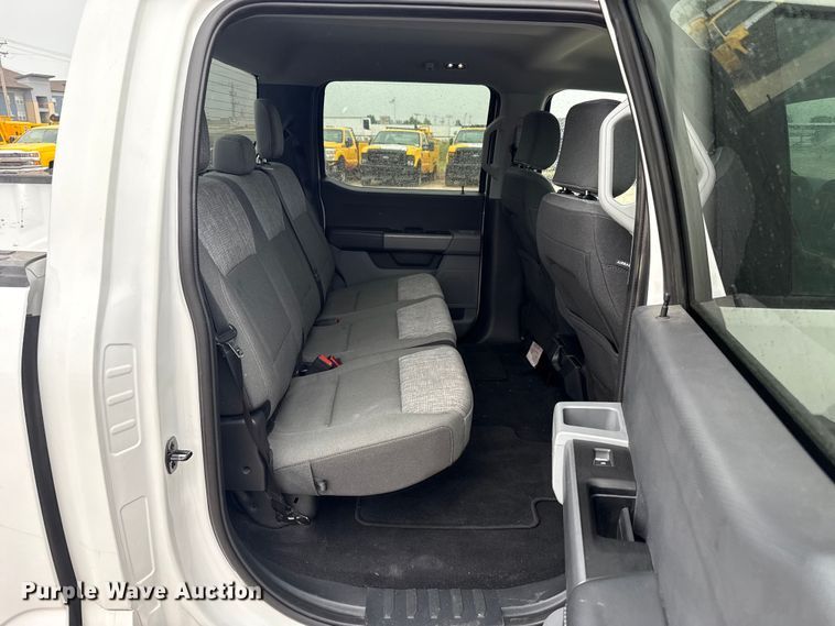 image for item FC4052 2023 Ford F150 Crew Cab pickup truck
