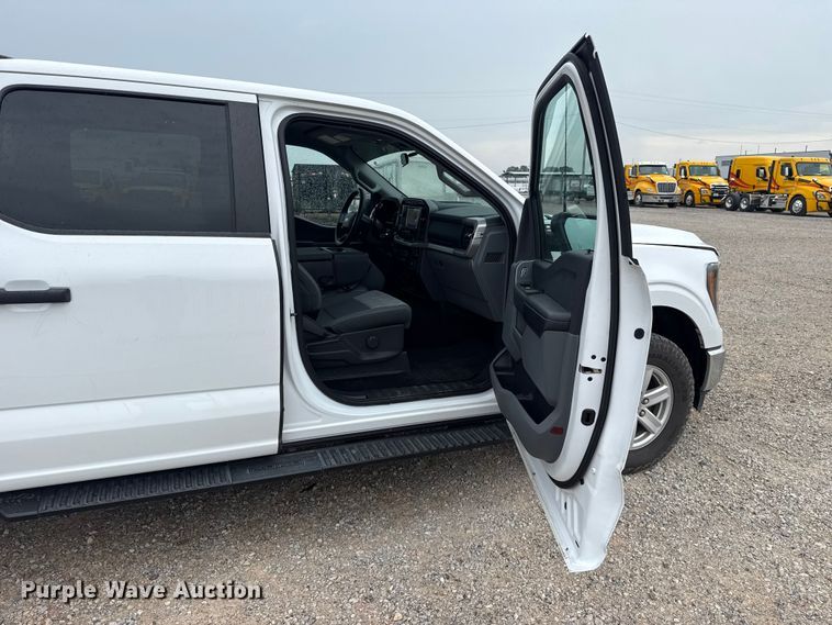 image for item FC4052 2023 Ford F150 Crew Cab pickup truck