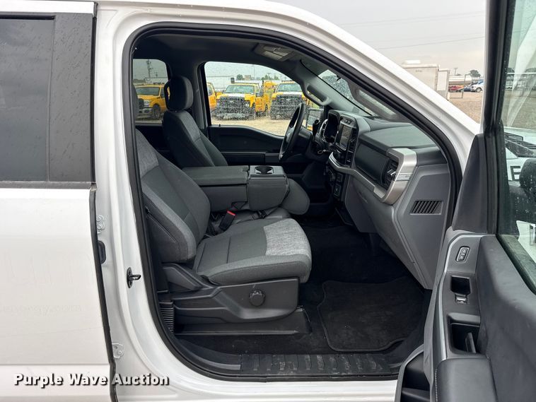 image for item FC4052 2023 Ford F150 Crew Cab pickup truck