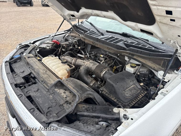 image for item FC4052 2023 Ford F150 Crew Cab pickup truck