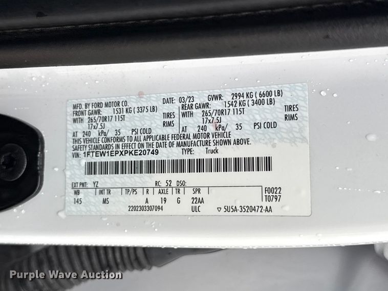 image for item FC4052 2023 Ford F150 Crew Cab pickup truck
