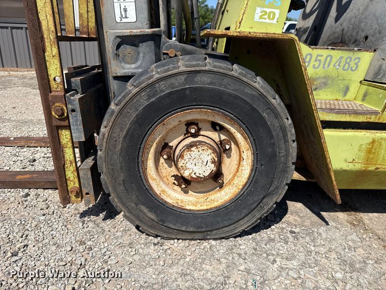 image for item FC4086 Clark GPS20WC forklift
