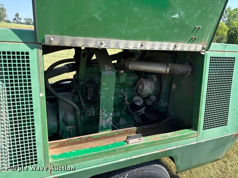 image for item FC4088 Sullair 185Q air compressor