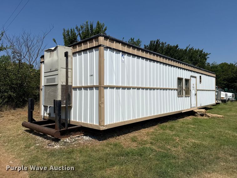image for item FC4089 Meritech skid mounted living quarters