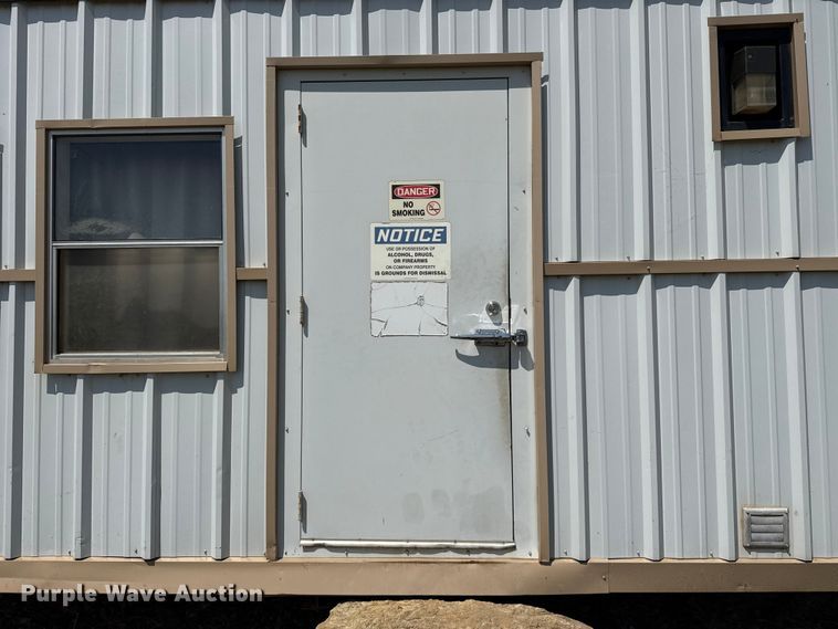 image for item FC4089 Meritech skid mounted living quarters