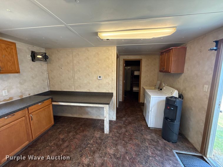 image for item FC4089 Meritech skid mounted living quarters