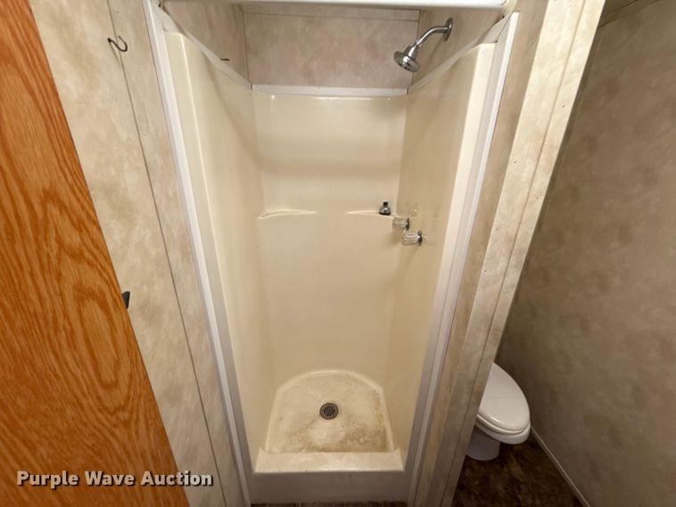 image for item FC4089 Meritech skid mounted living quarters
