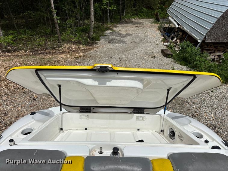 image for item FG0341 2002 Sea-Doo  Sportster LT boat