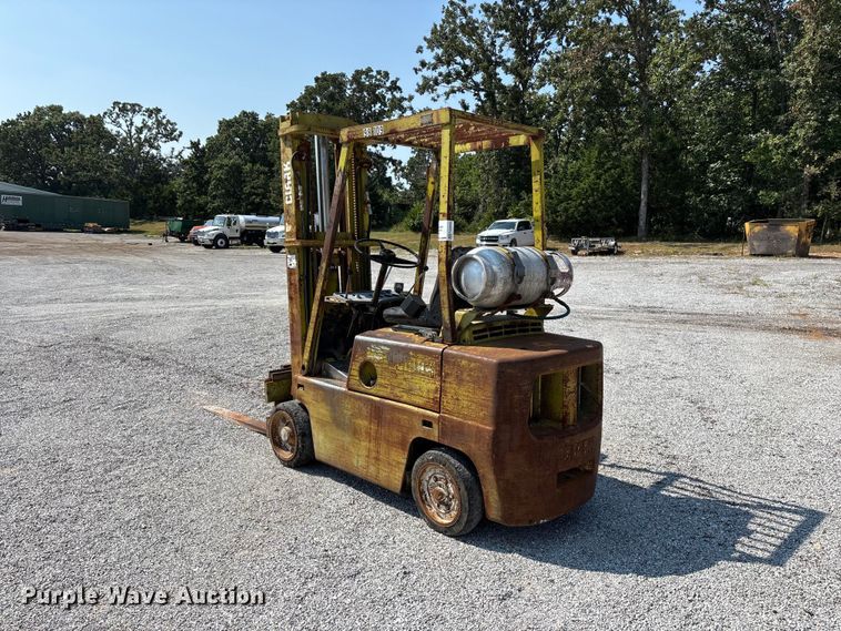 image for item FG0550 Clark C500-50 forklift
