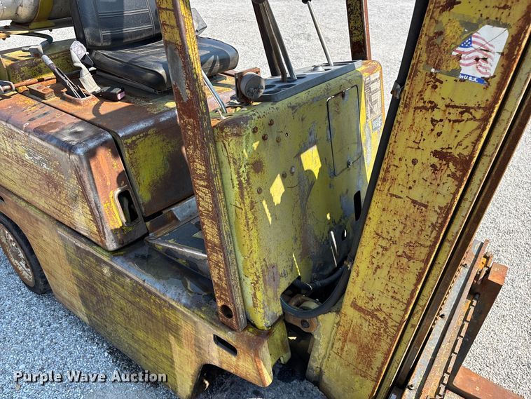 image for item FG0550 Clark C500-50 forklift