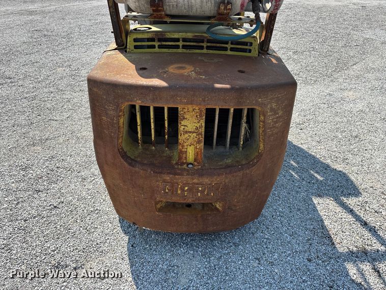 image for item FG0550 Clark C500-50 forklift