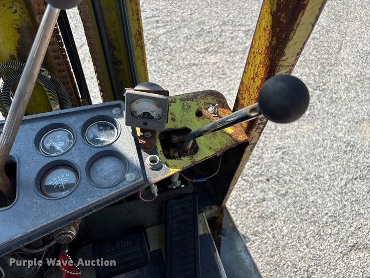 image for item FG0550 Clark C500-50 forklift