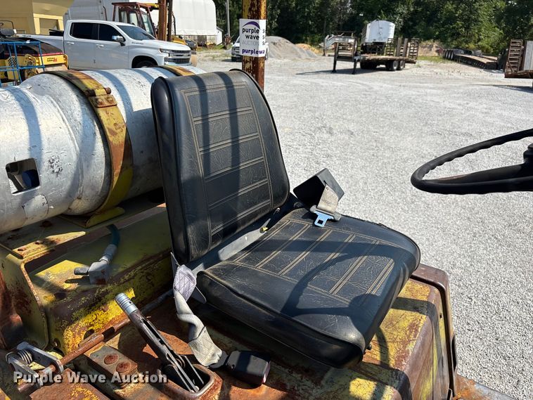 image for item FG0550 Clark C500-50 forklift