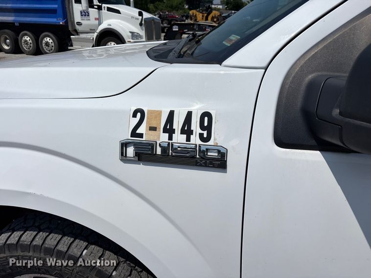 image for item FG0553 2018 Ford F150 Ext. Cab pickup truck