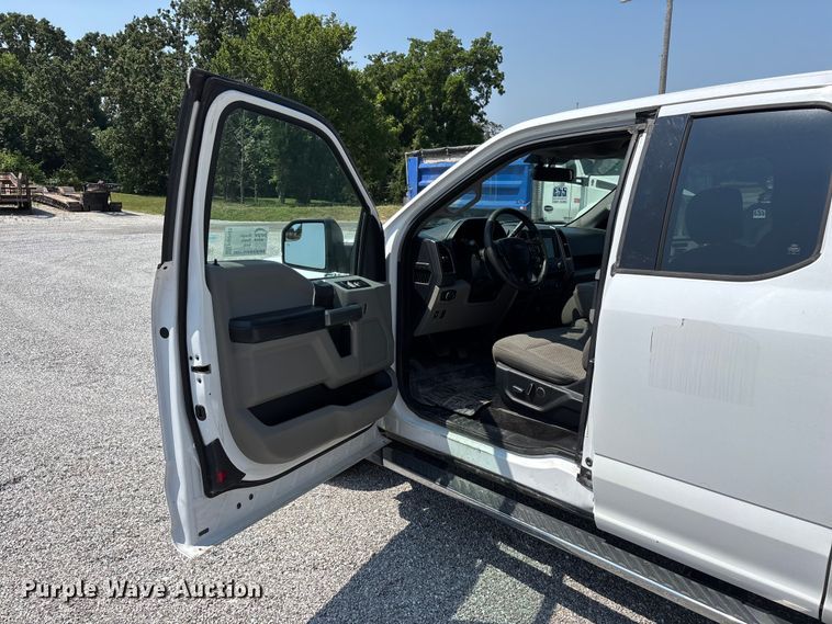 image for item FG0553 2018 Ford F150 Ext. Cab pickup truck