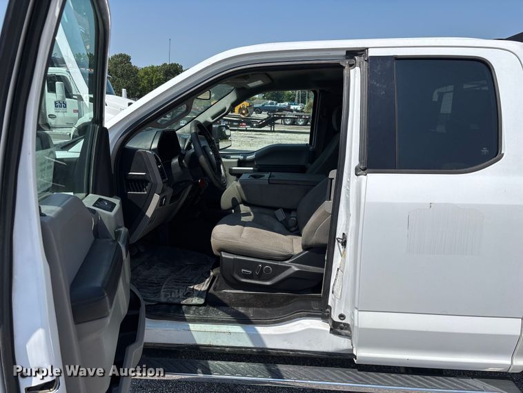 image for item FG0553 2018 Ford F150 Ext. Cab pickup truck