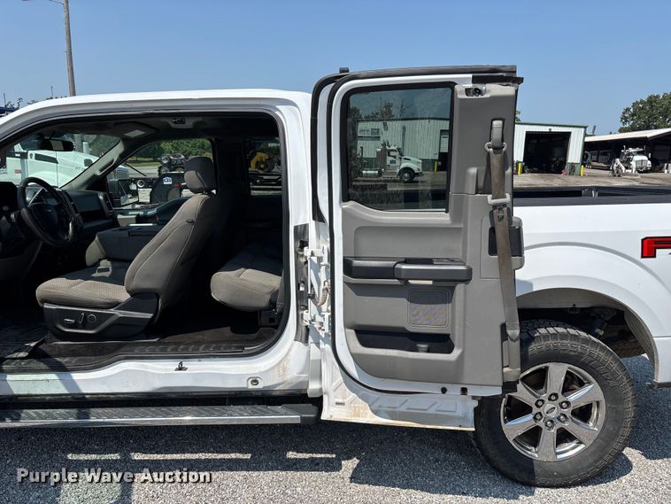 image for item FG0553 2018 Ford F150 Ext. Cab pickup truck