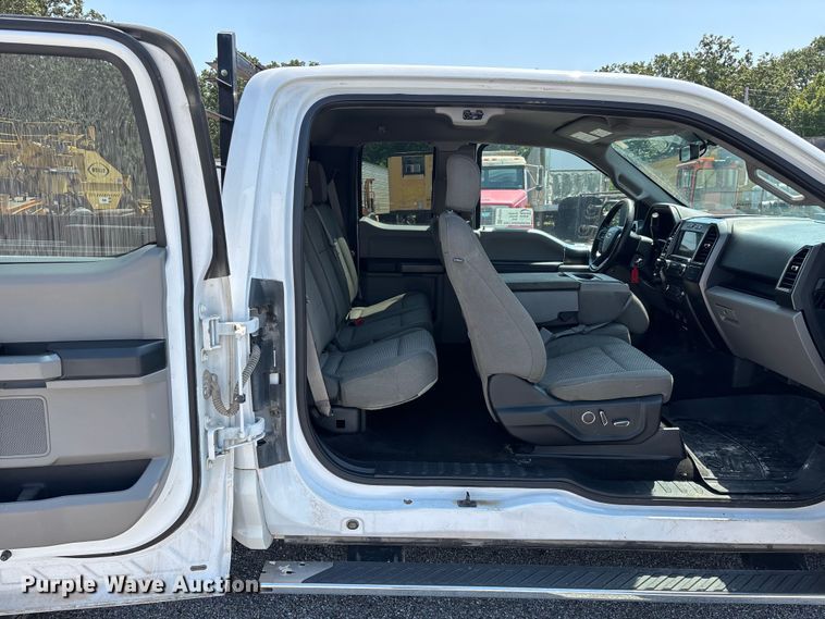 image for item FG0553 2018 Ford F150 Ext. Cab pickup truck
