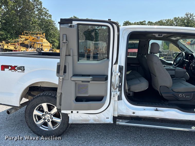 image for item FG0553 2018 Ford F150 Ext. Cab pickup truck