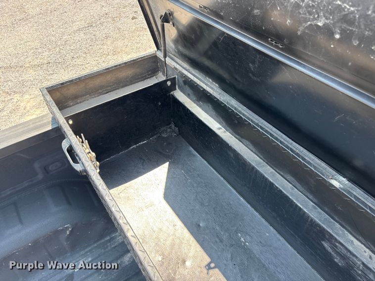 image for item FG0556 2021 Chevrolet Silverado 1500 Crew Cab pickup truck