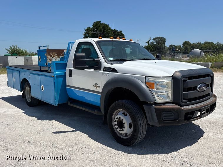 image for item FG0557 2012 Ford F550 Super Duty XL flatbed truck