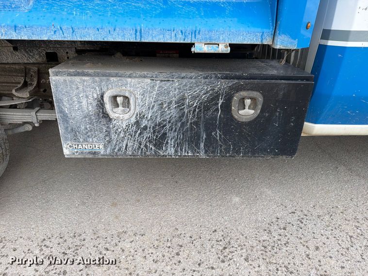 image for item FH6178 2021 GMC Sierra 3500HD dump bed pickup truck