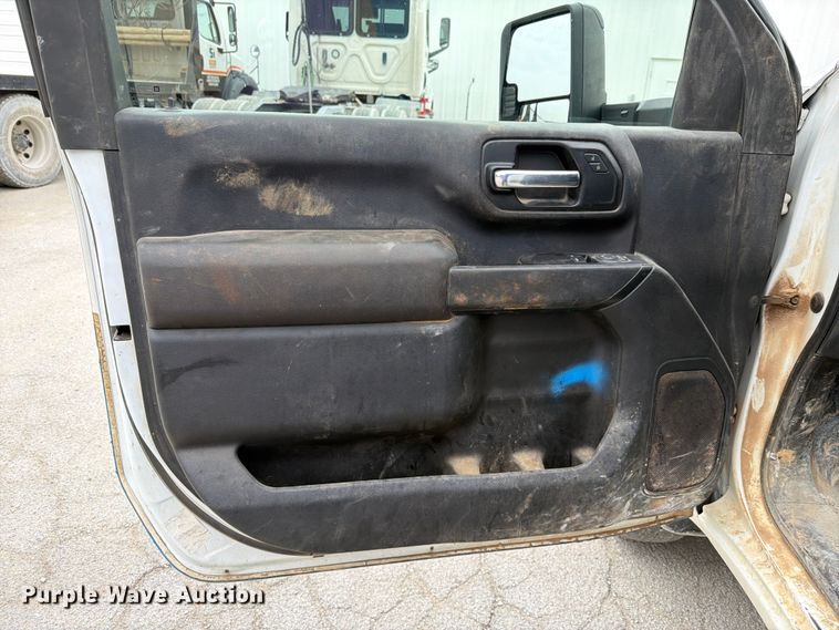 image for item FH6178 2021 GMC Sierra 3500HD dump bed pickup truck