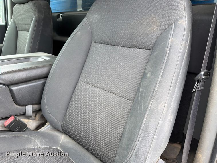 image for item FH6178 2021 GMC Sierra 3500HD dump bed pickup truck