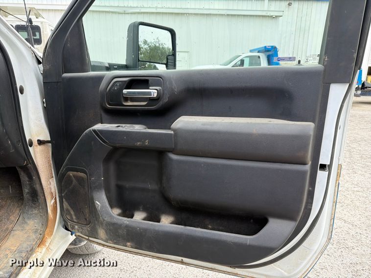 image for item FH6178 2021 GMC Sierra 3500HD dump bed pickup truck