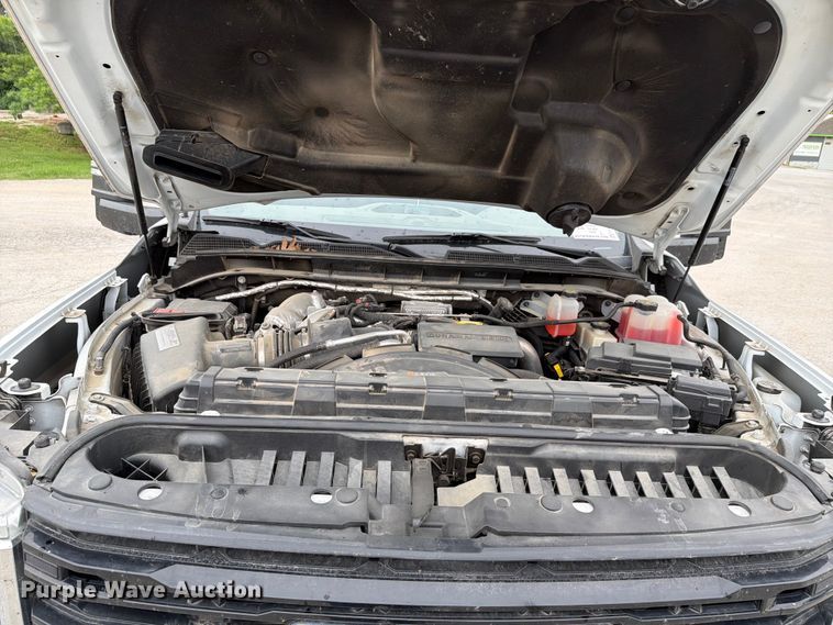 image for item FH6178 2021 GMC Sierra 3500HD dump bed pickup truck