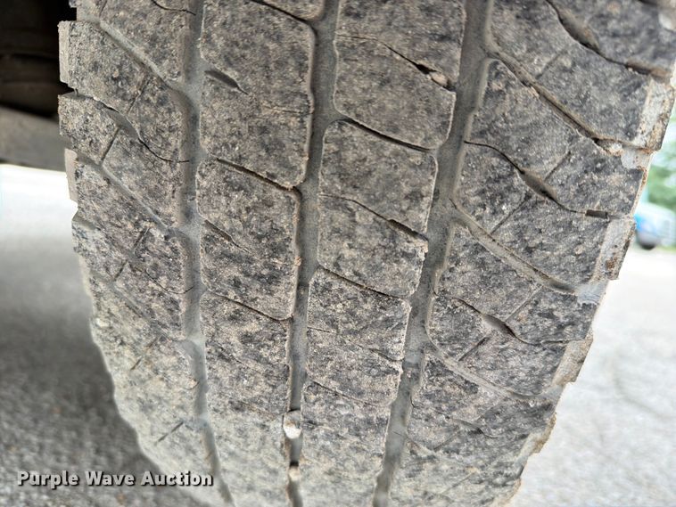 image for item FH6178 2021 GMC Sierra 3500HD dump bed pickup truck