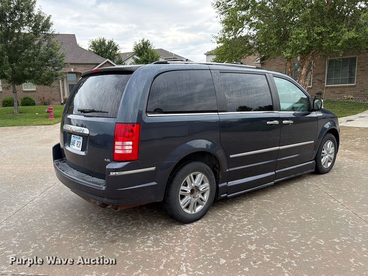 image for item FH6244 2008 Chrysler Town & Country Limited  handicap accessible van
