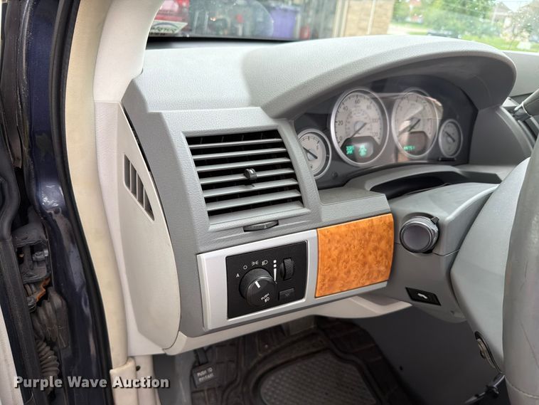 image for item FH6244 2008 Chrysler Town & Country Limited  handicap accessible van