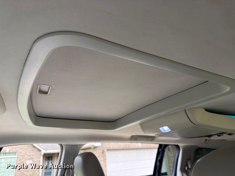 image for item FH6244 2008 Chrysler Town & Country Limited  handicap accessible van