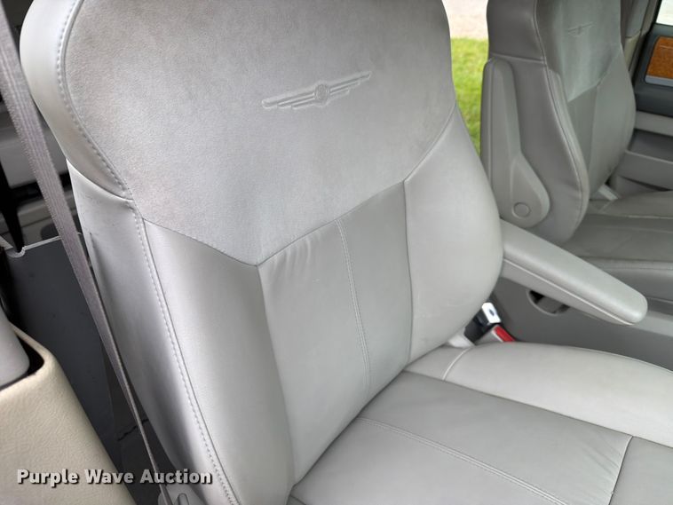 image for item FH6244 2008 Chrysler Town & Country Limited  handicap accessible van