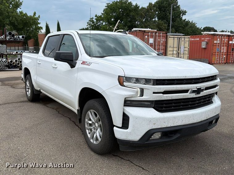 image for item FH6247 2021 Chevrolet Silverado 1500 RST Crew Cab pickup truck