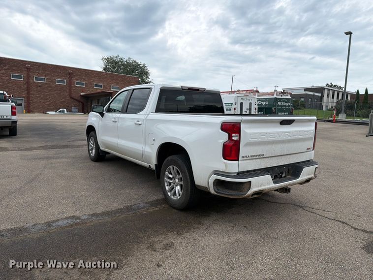 image for item FH6247 2021 Chevrolet Silverado 1500 RST Crew Cab pickup truck
