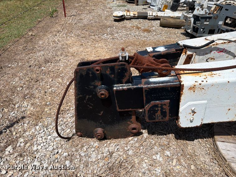 image for item FI0303 Truck crane
