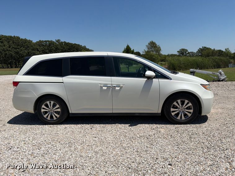 image for item FI0304 2014 Honda Odyssey van