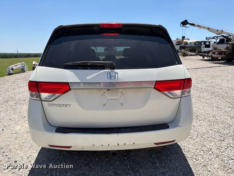 image for item FI0304 2014 Honda Odyssey van