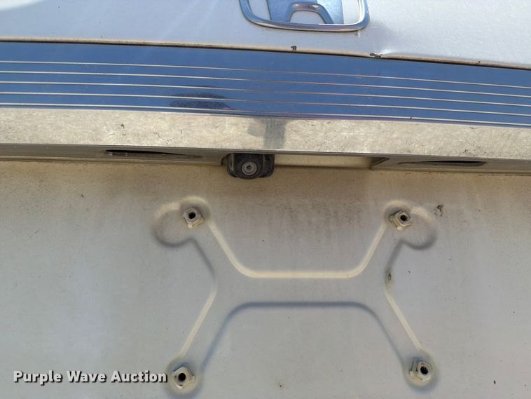 image for item FI0304 2014 Honda Odyssey van